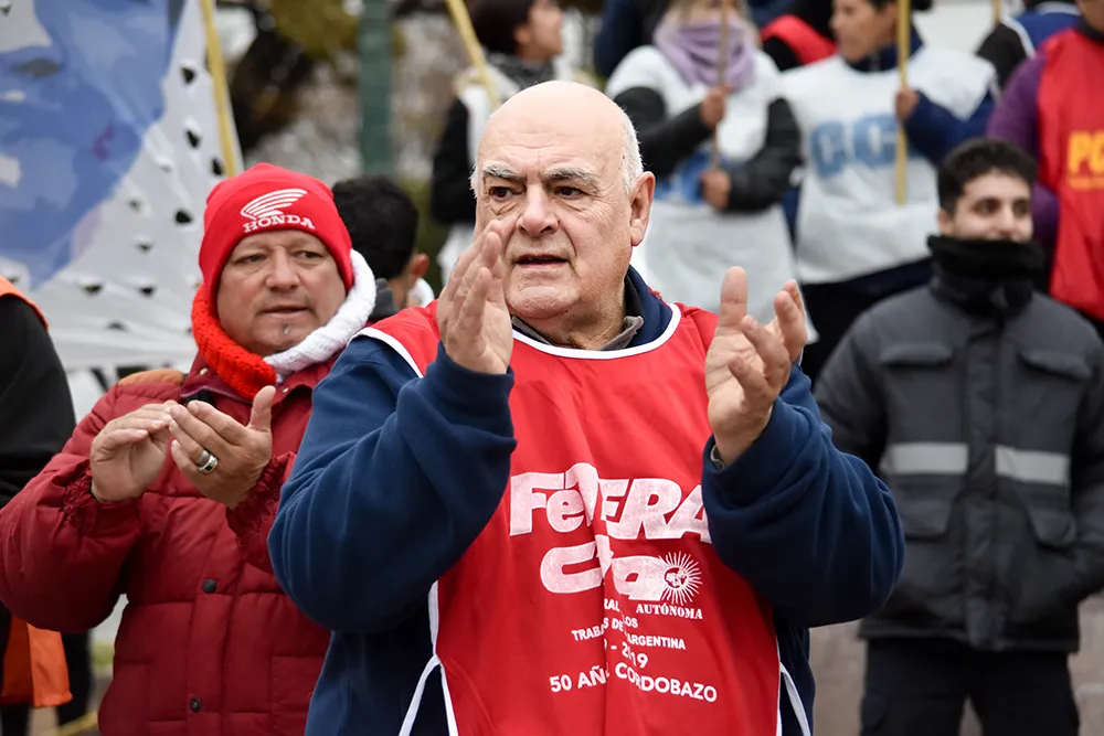 julio_acosta luz y fuerza