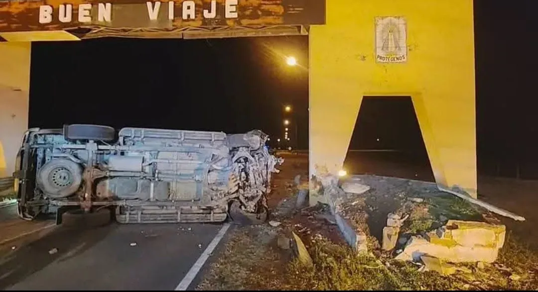 choque y vuelco arco 3