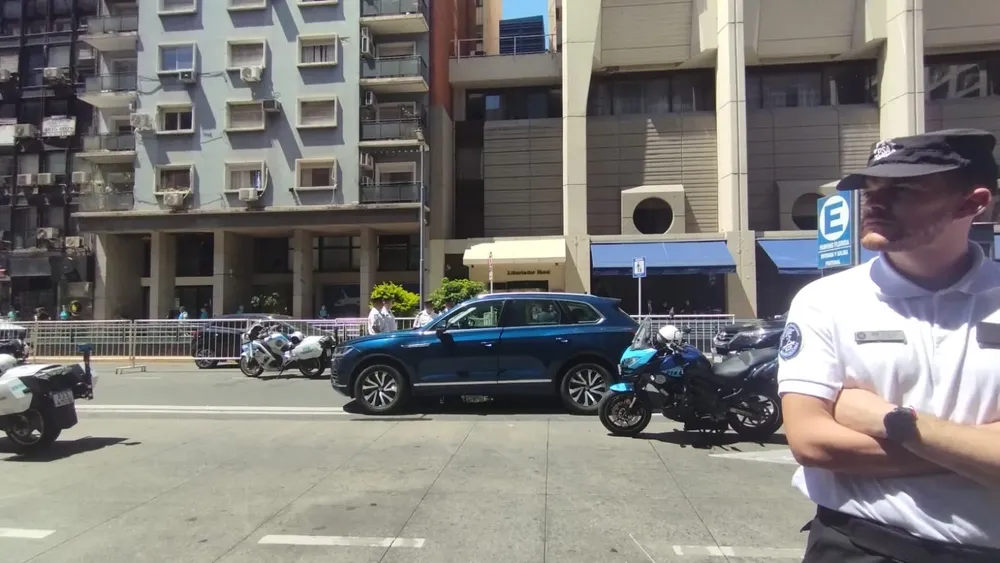 javier-milei-hotel-d2039jd230d