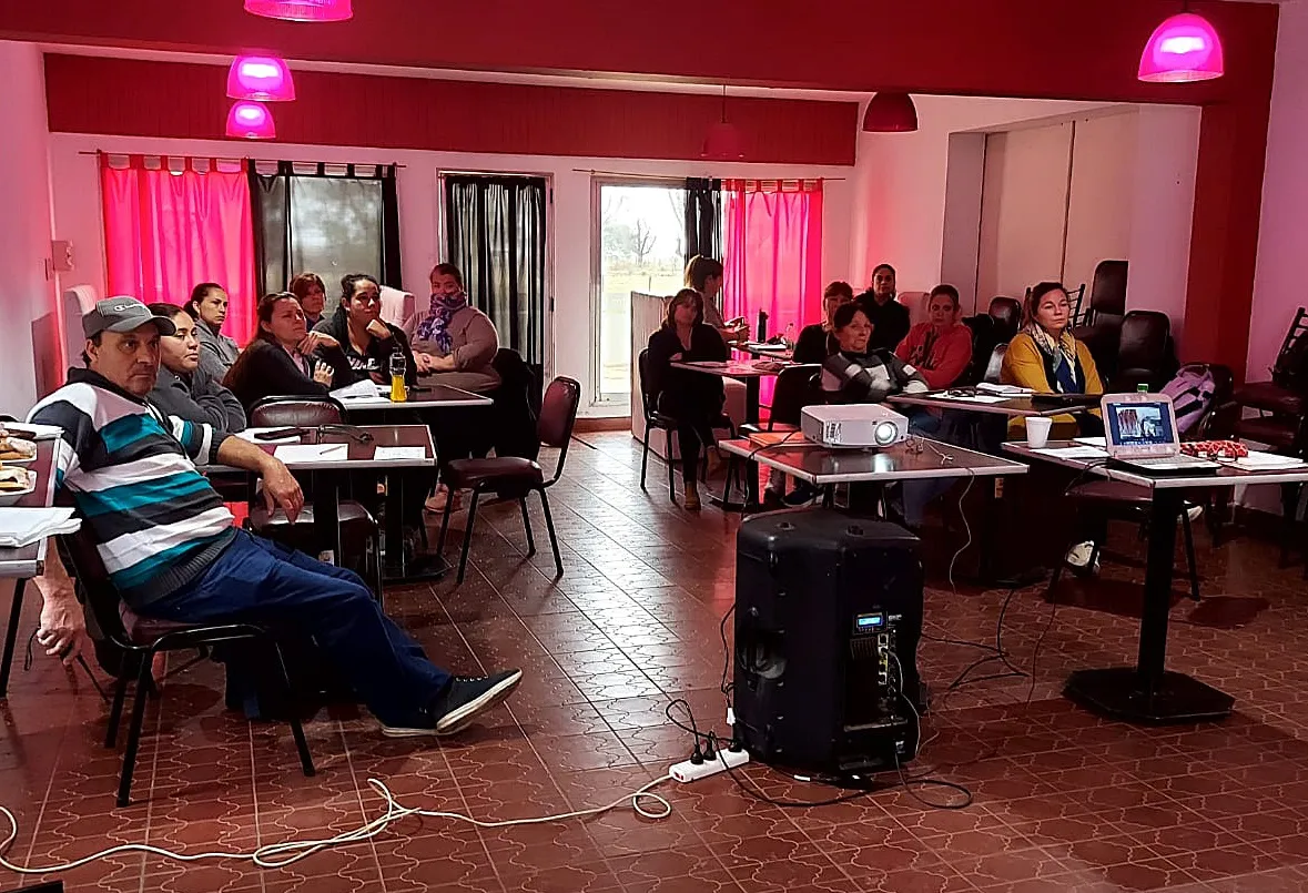 5aa039a7-87be-4d06-87b8-c86a4ca23ca4