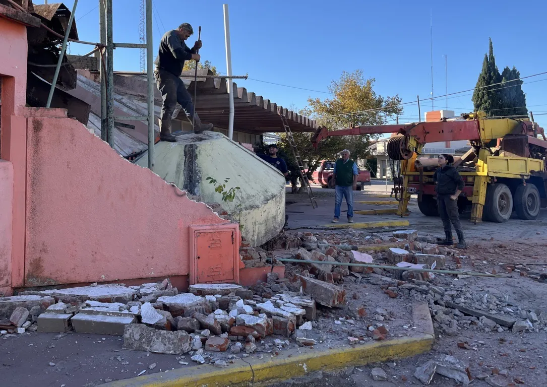 tanque agua terminal 1 (FILEminimizer)