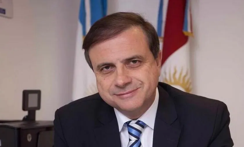 diputado periodistas