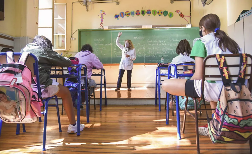 presencialidad escuelas