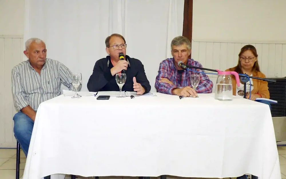 reunión municipio productores caminos 4 c