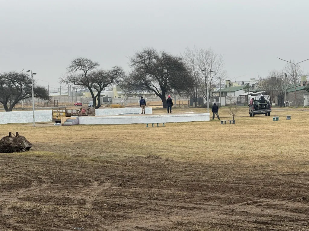 ferrocarril terrenos 11 FILE