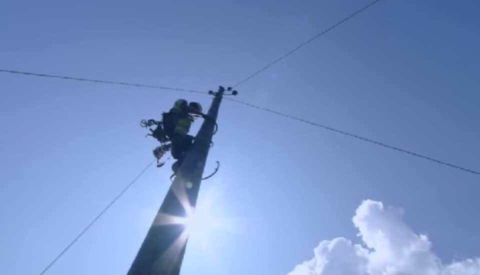 trabajador de la electricidad