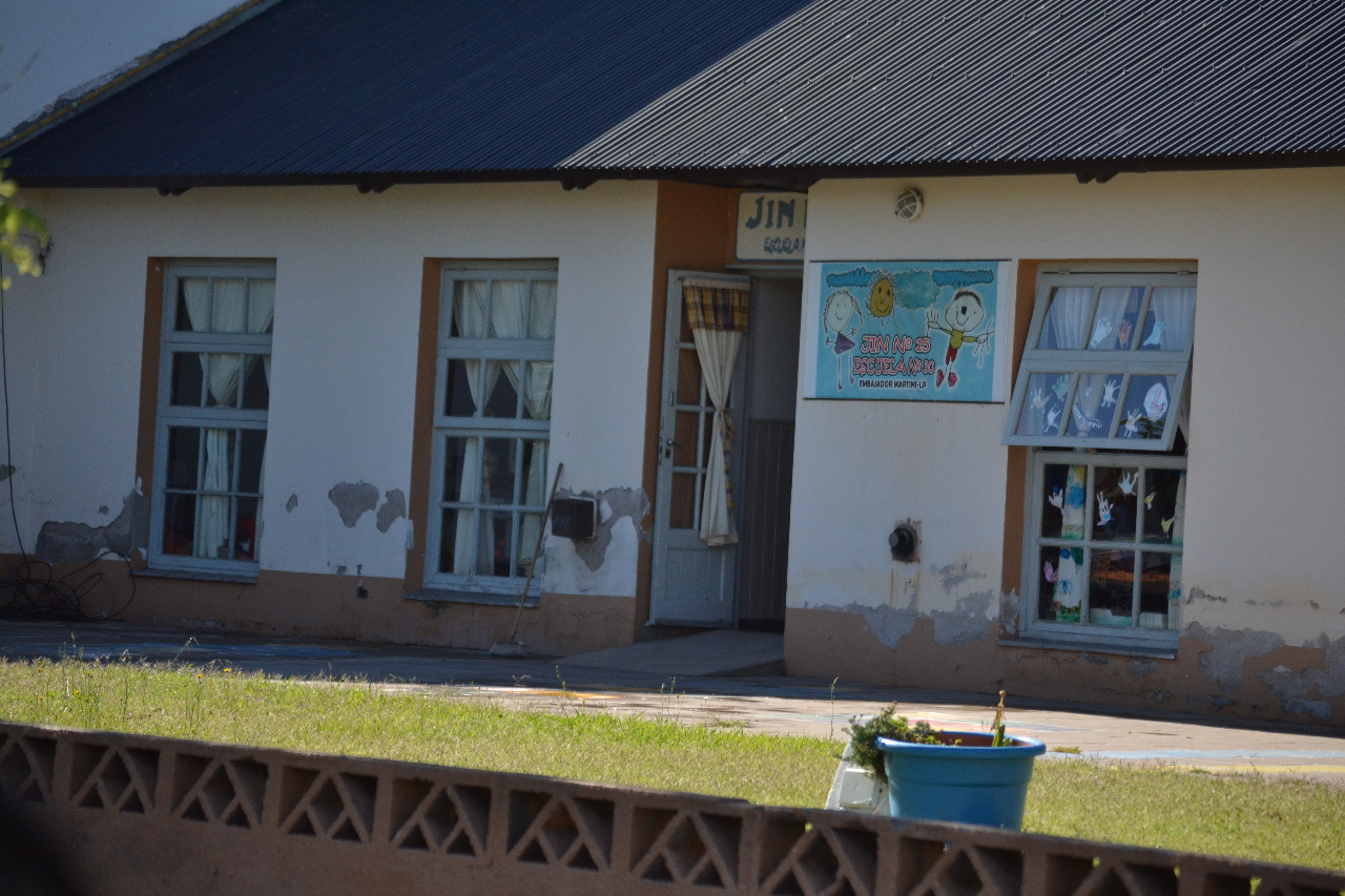 4b5801b4-9f55-4890-9954-a57948b57705