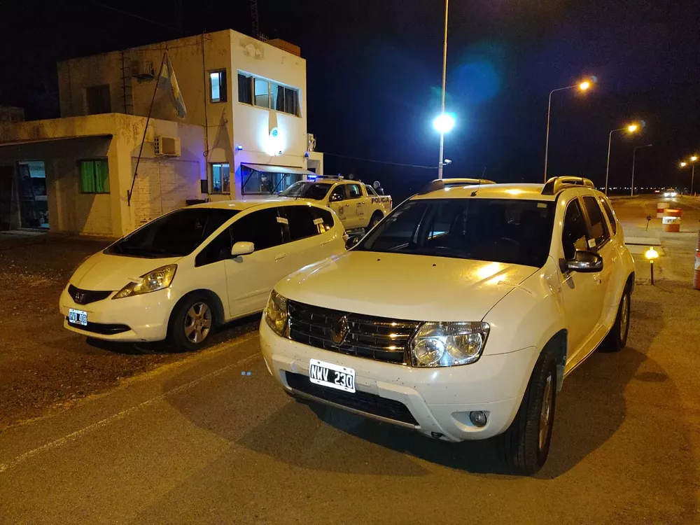 AUTOS DETENIDOS ROBO CASTEX 1