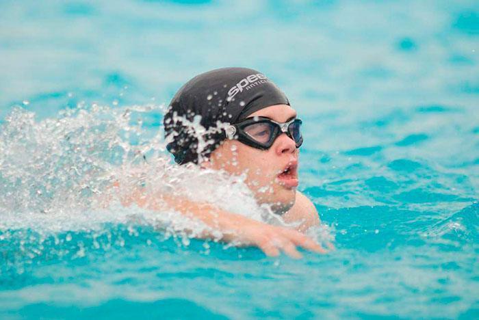 BAUTISTA BAL NADADOR