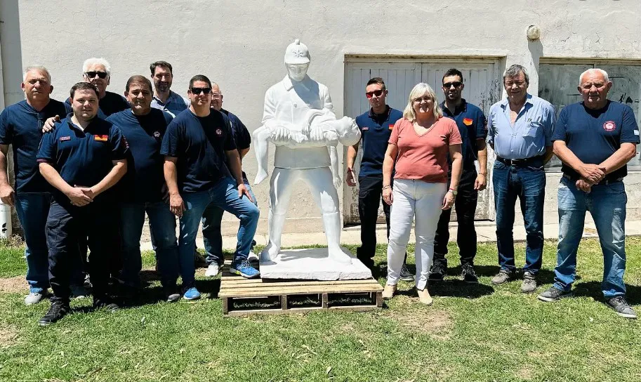 estatua bomberos 1