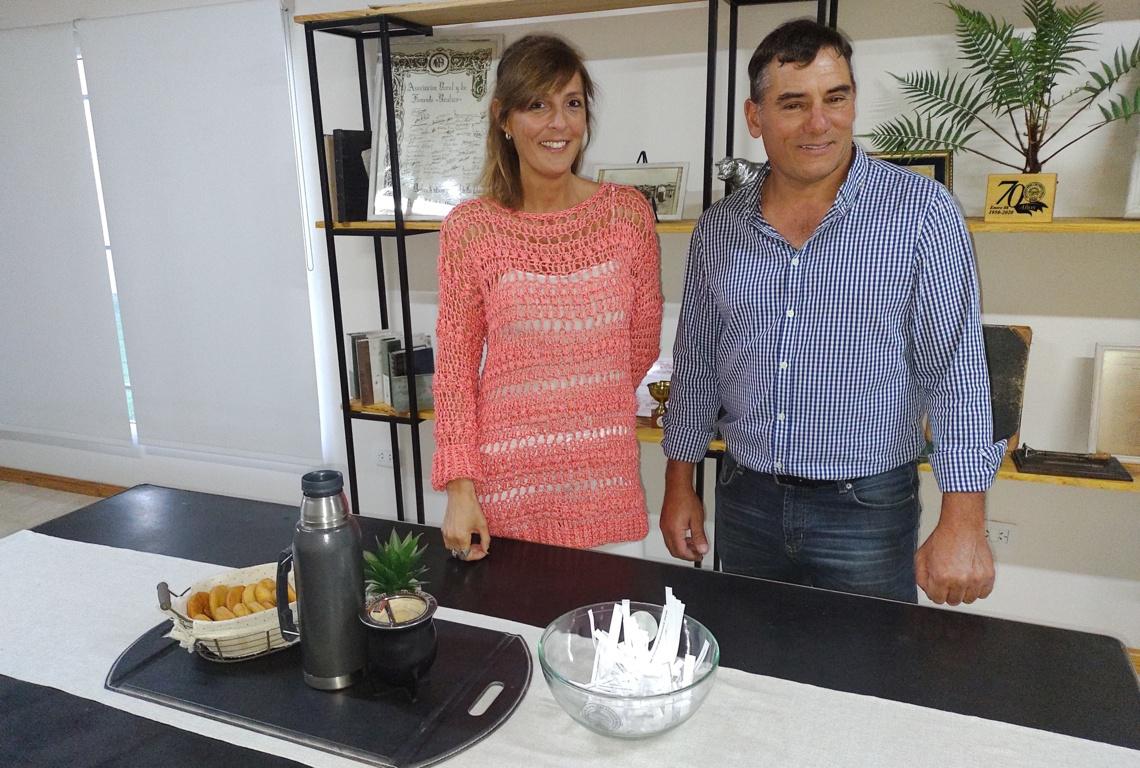 IMG_20201130_201134143_BURST000_COVER_TOP (FILEminimizer)