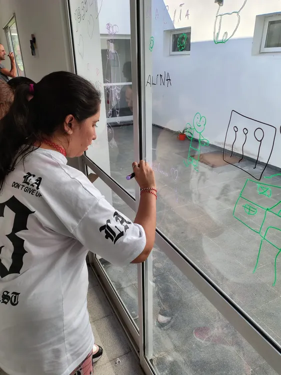 c04ff92d-29ac-44df-a7fd-aa0e04fd43ec