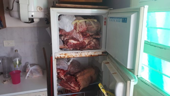 heladera con carne