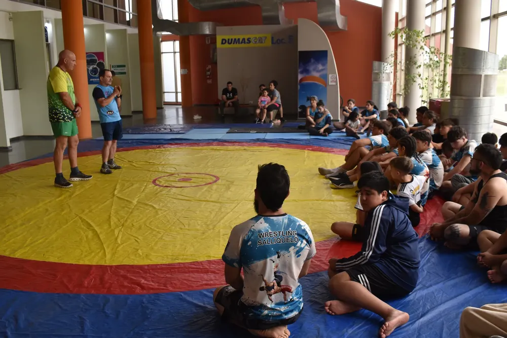 468524789_966082035566068_401483645706926556_n