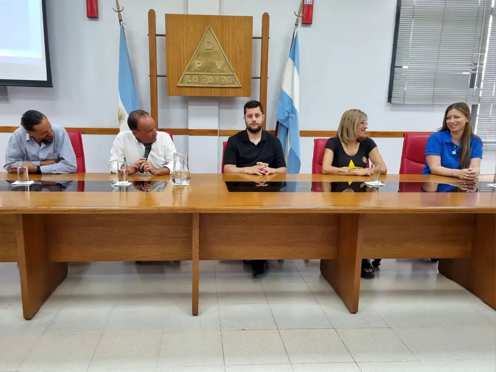 AGENTES DE TRANSITO1