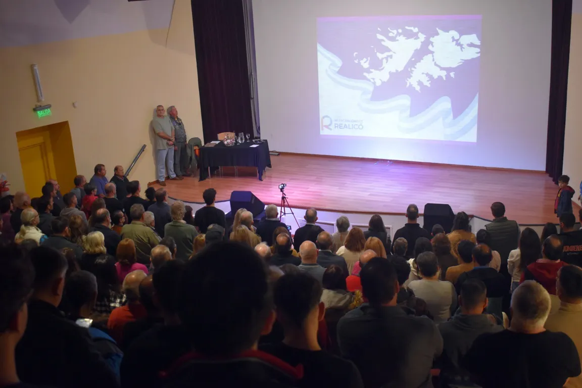 pipi sanchez 5 (FILEminimizer)