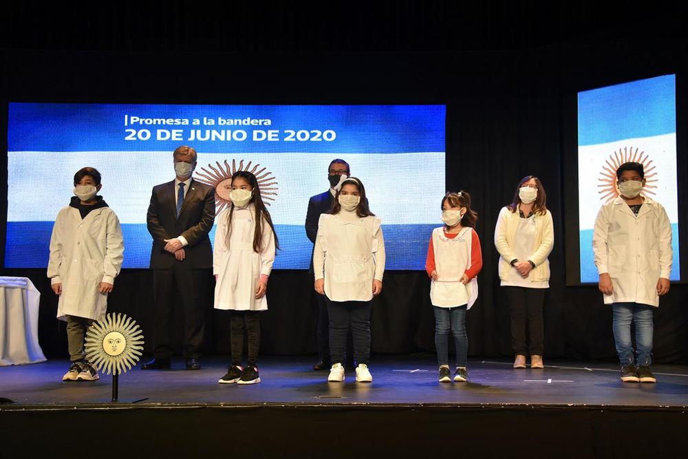 407902_promesa-a-la-bandera--10-