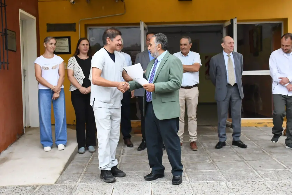 embajador martini sefgundo medico 4 c