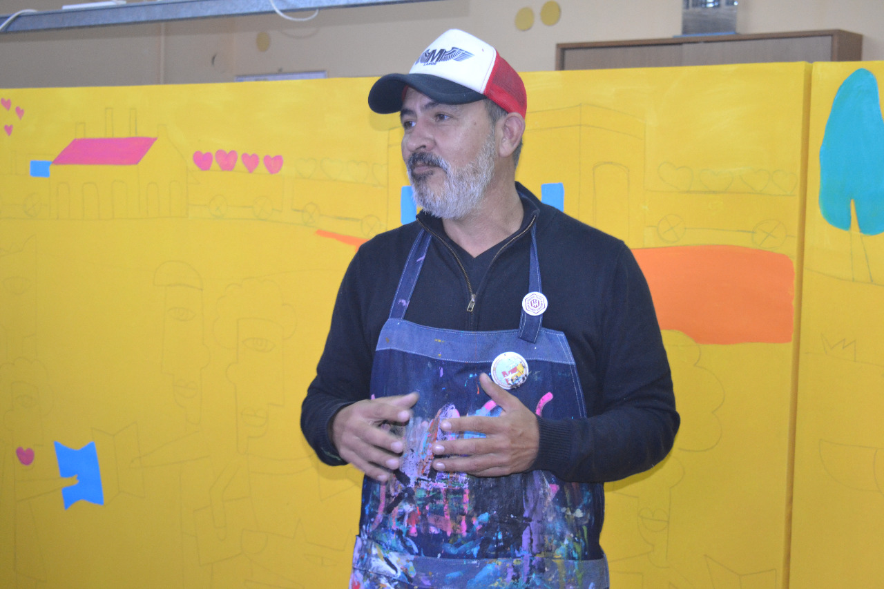 8d053d84-195b-4c7e-9b40-aaeef25ba023