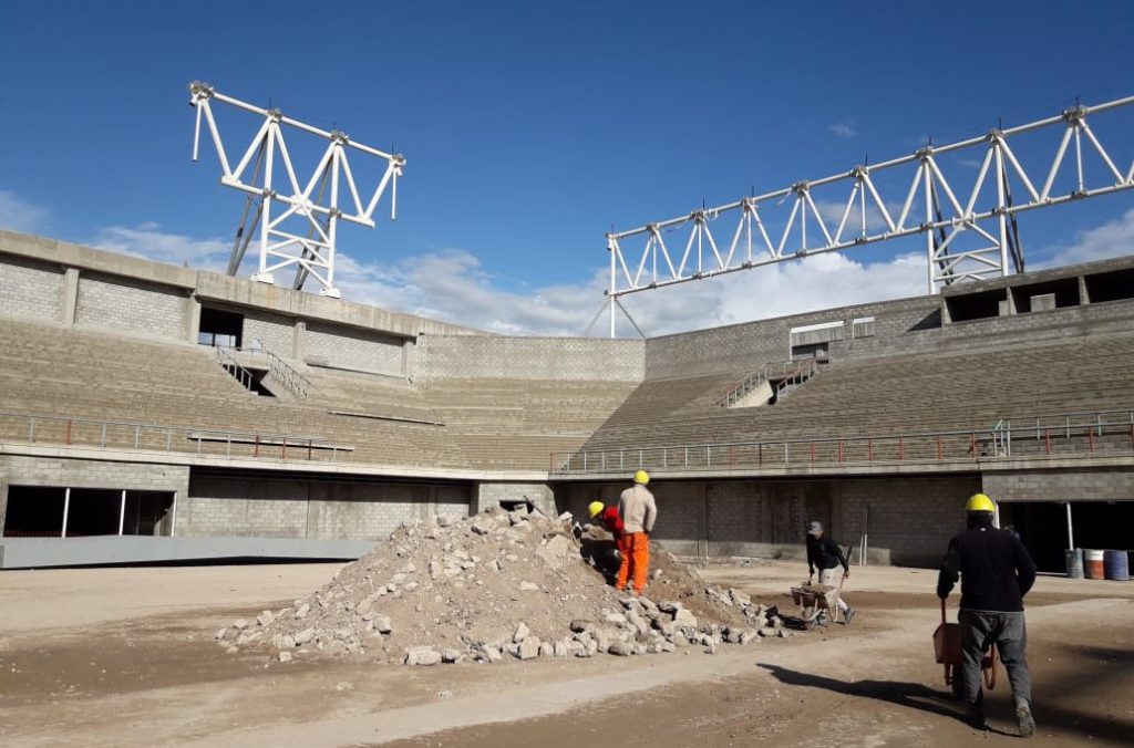 MEGAESTADIO ACOPIO MATERIAL 2