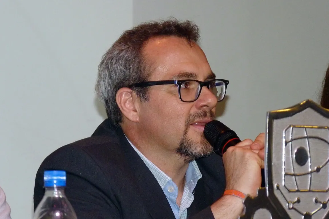 infomatrix camara 9 (FILEminimizer)