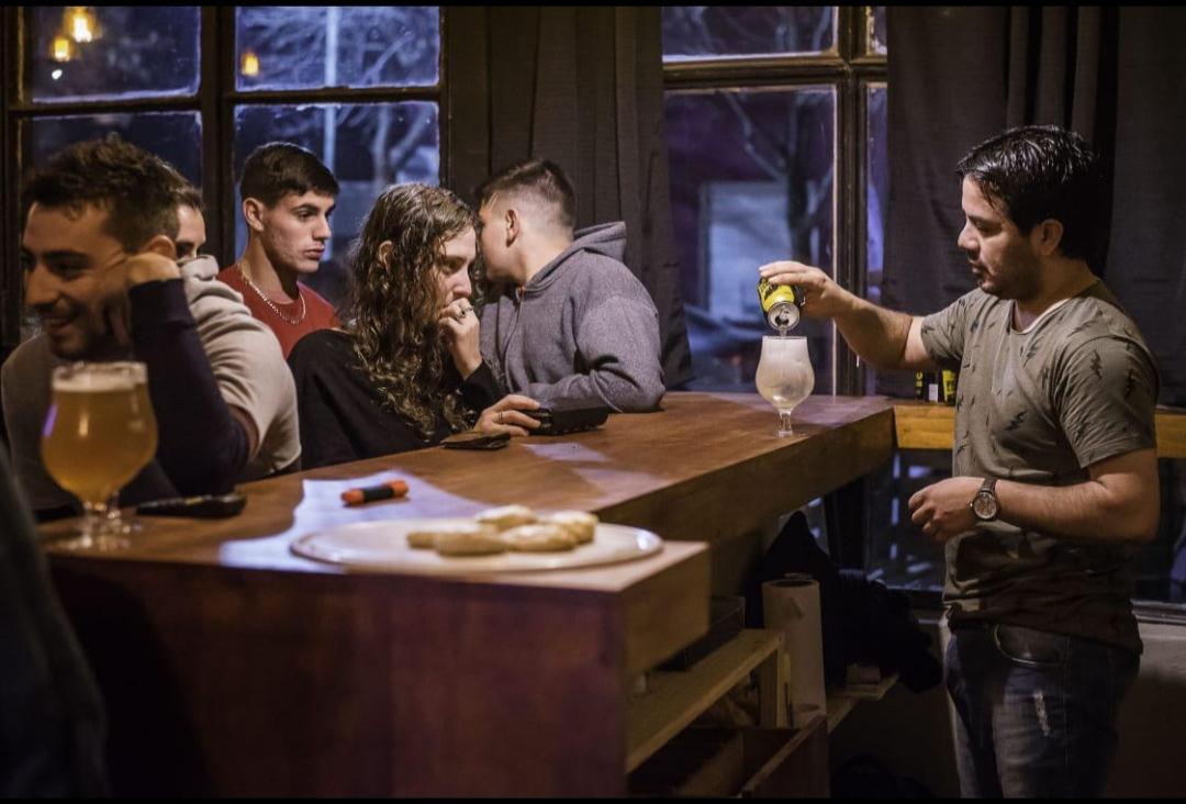 Bar