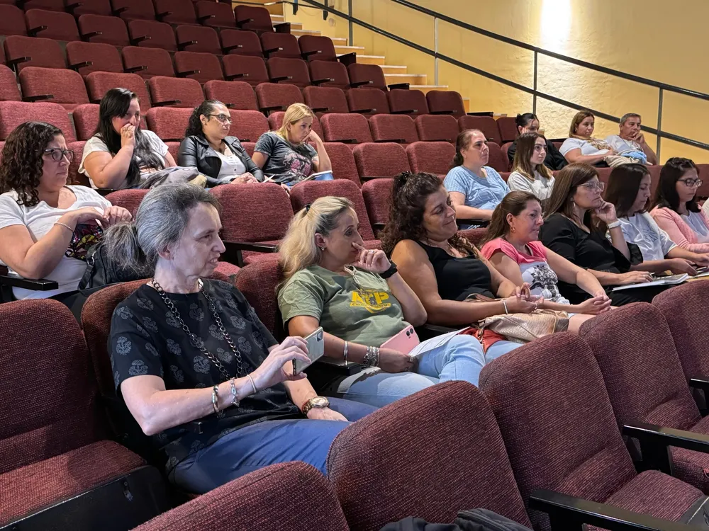 UNIVERSIDAD CUIDADO DE ADULTOS 3