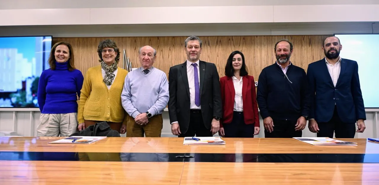 diplo