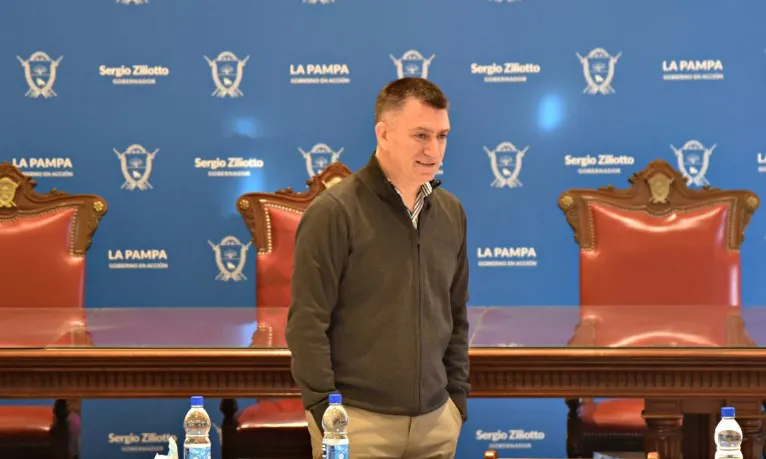 Bisterfeld en Diputados