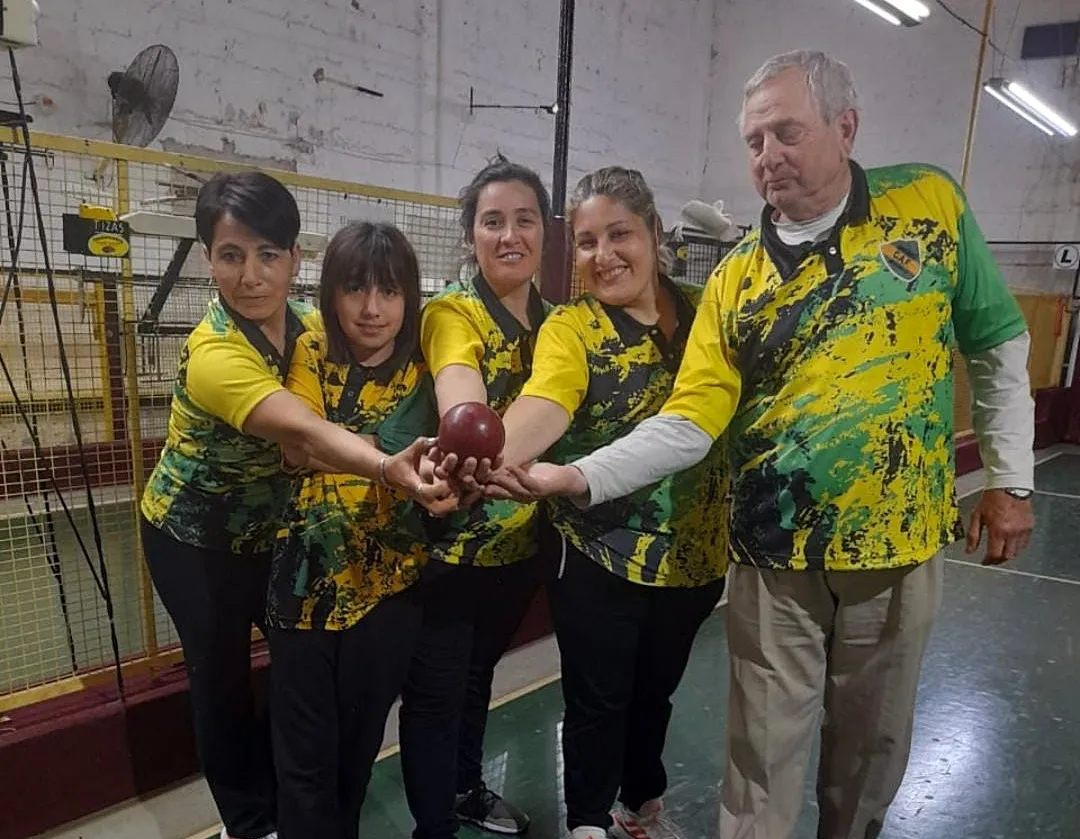 bochas femeninas falucho 1