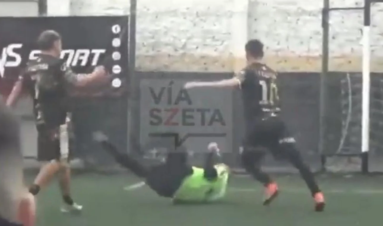 patada al arbitro
