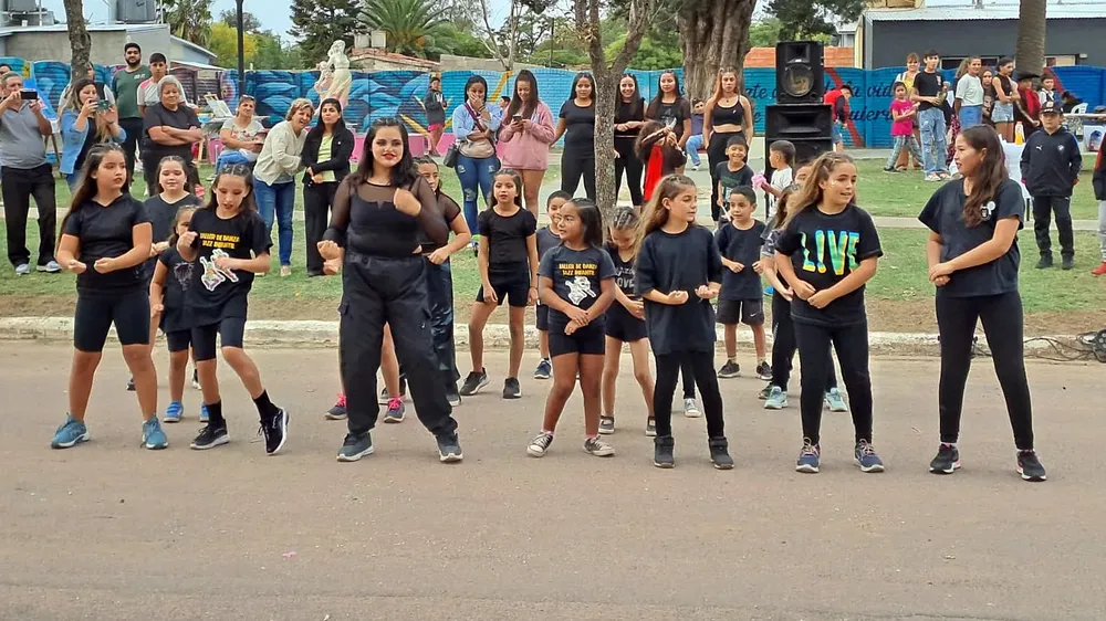 38475a73-81d8-42f5-9aa6-43028946c170