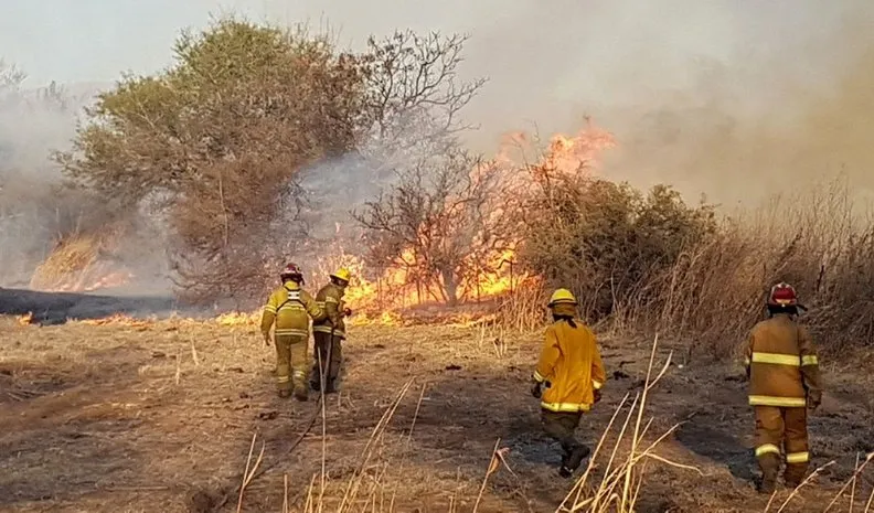 los-bomberos-alerta-la-falta-fondos