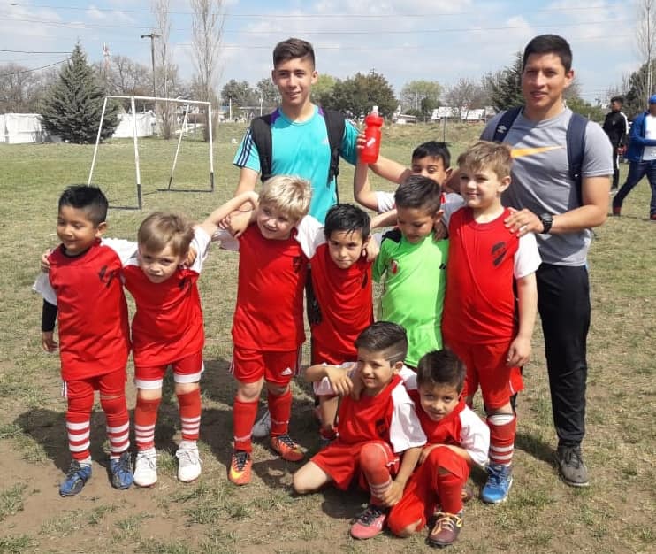 41814288_2093508230660838_6454455738369572864_n