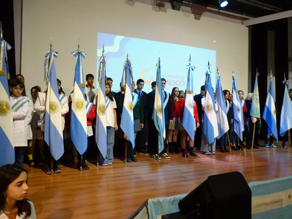 acto 25 de mayo 1 (FILEminimizer)