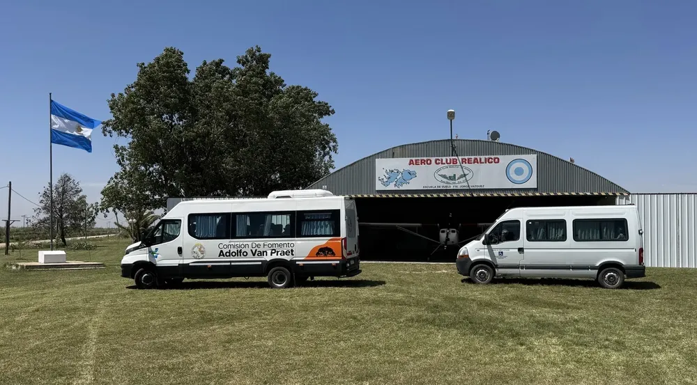 jin aeroclub 10 (FILEminimizer)