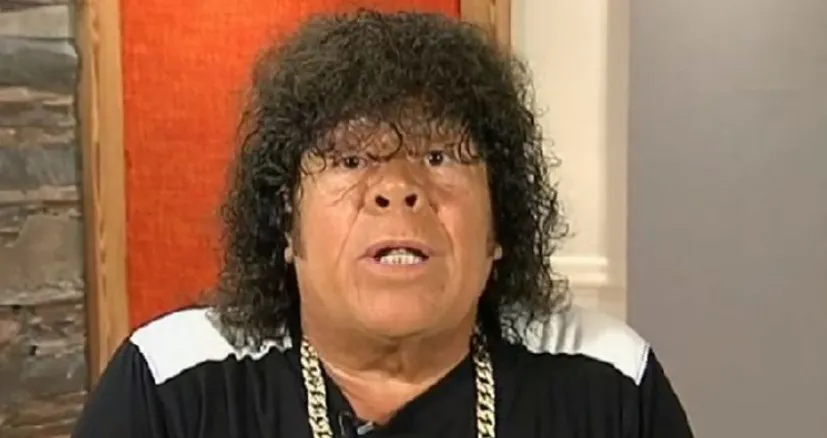 mONA jIMENEZ