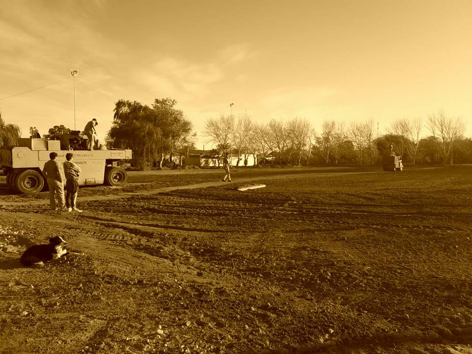 33467125_1926125860732410_181953776939171840_n