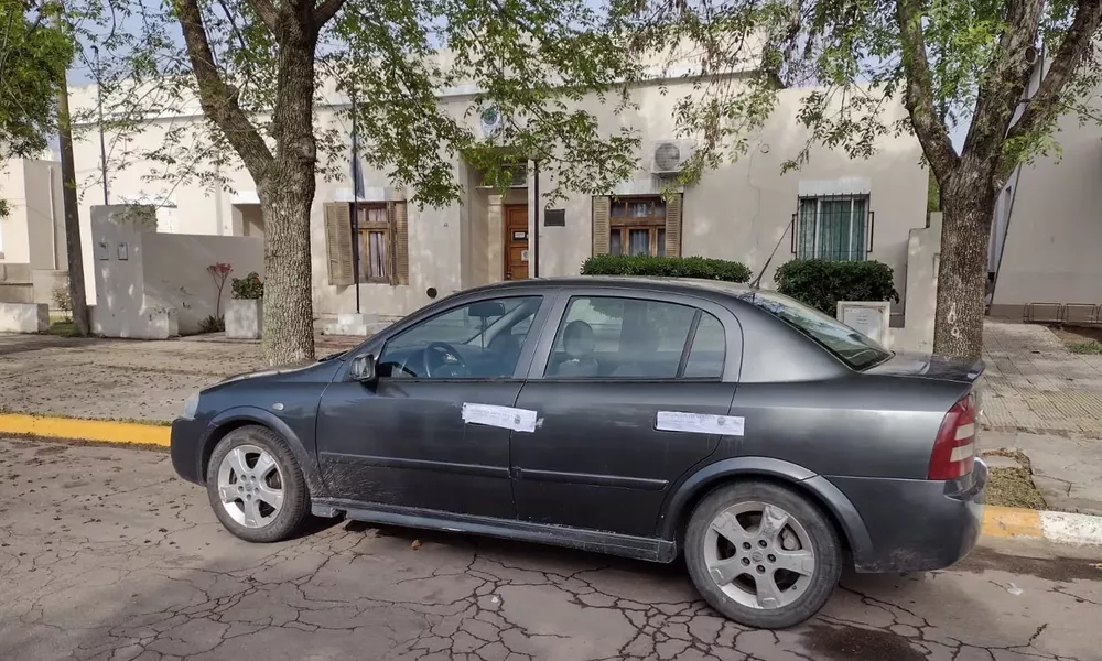 e2aa48af-c96b-4ce7-a493-13e8adb49a60