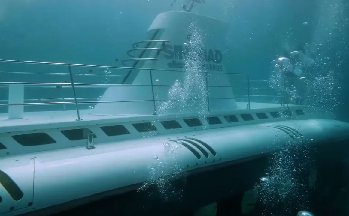 SUBMARINO