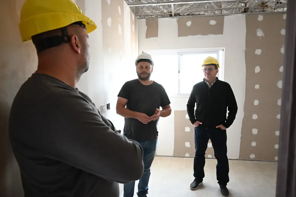 4b001717-d7d9-458c-afc1-39bf95e01126