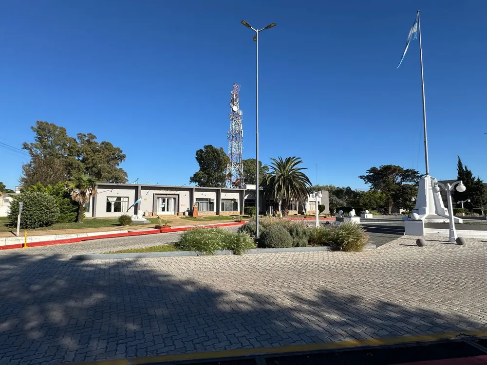 Municipalidad de Realicó nueva 2025 mástil