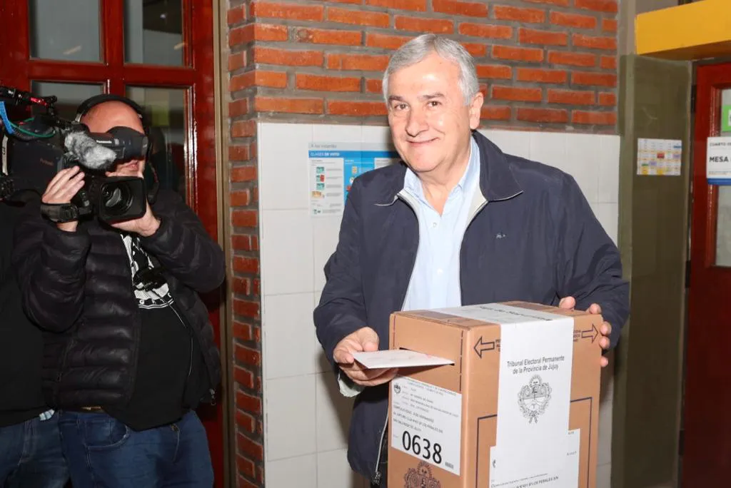 b28d824f-c5d2-4356-ae12-36815ea872c2