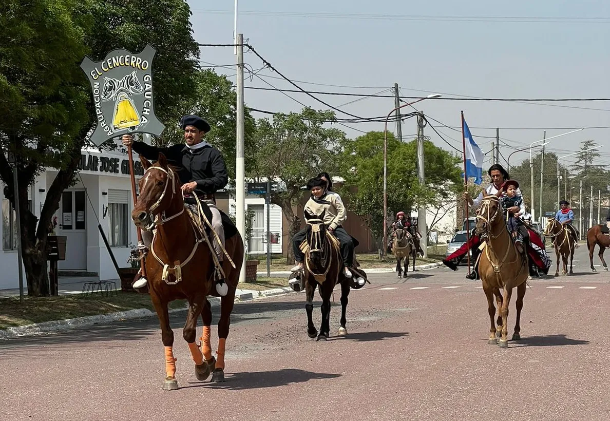 43206503-82f8-4f8f-9b49-100f985366b8