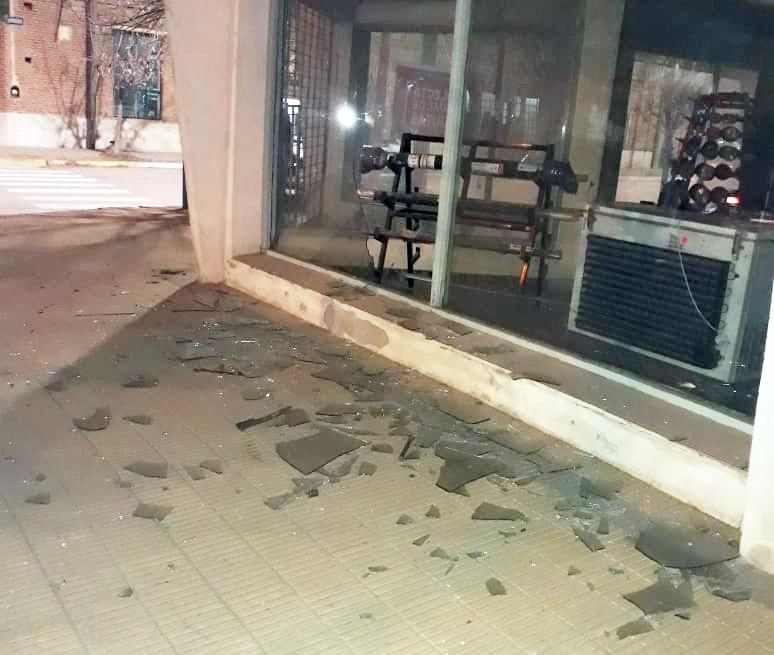 f40a88c8-2341-4ca6-8a21-210716a58252