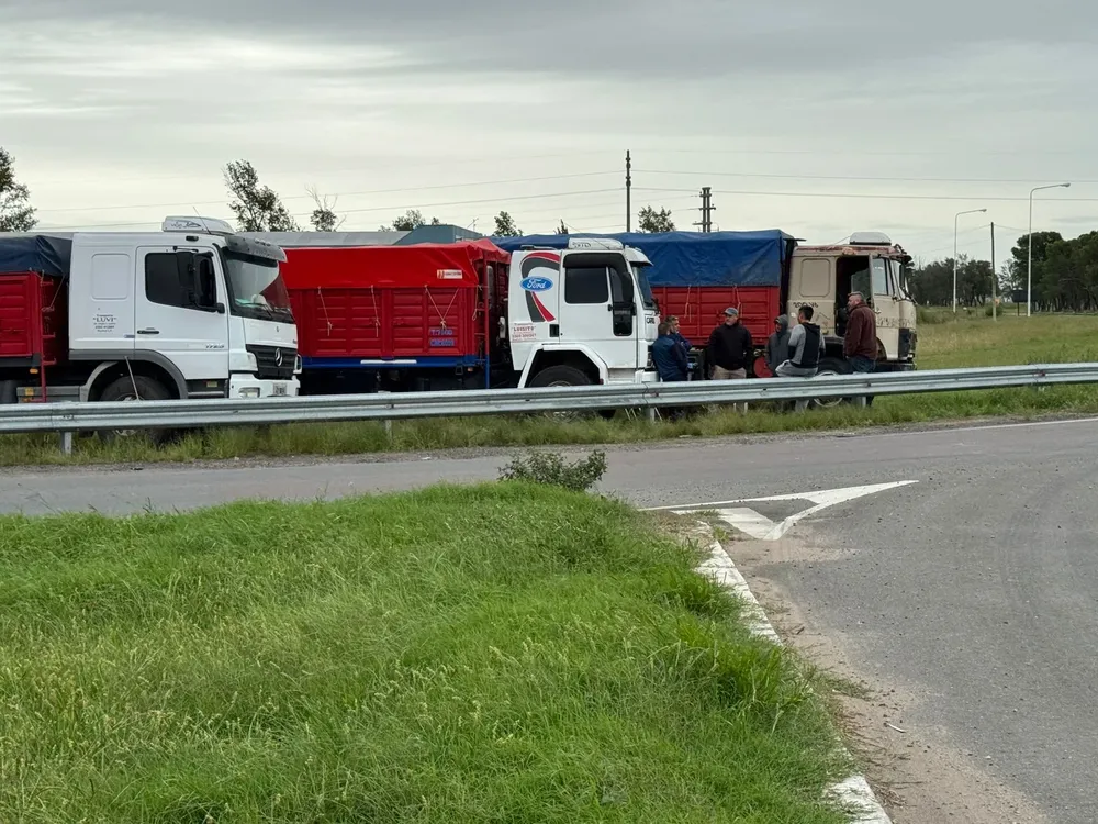 camiones rotonda 35 y 188 abril 2026 1