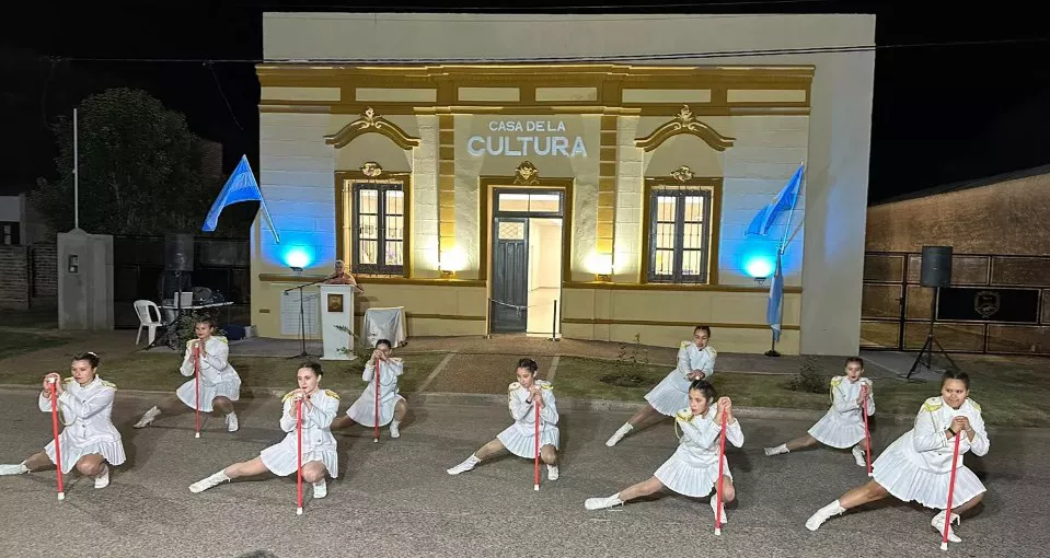 aa  a casa de la cultura Alta Italia 