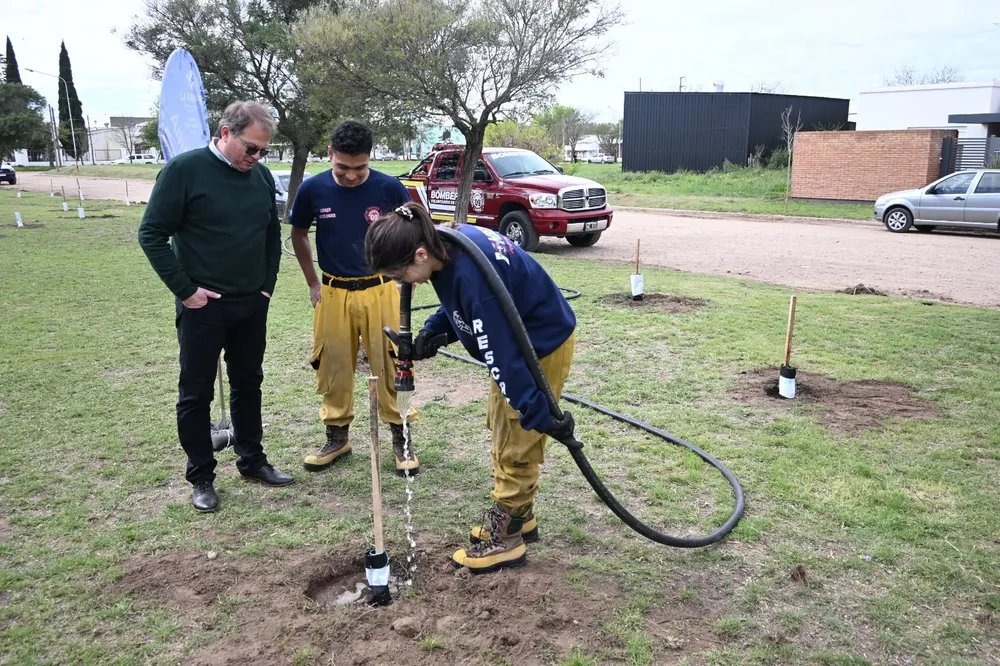 9aa1f6ce-bb24-43ce-ba6e-94bc2e8e64ff