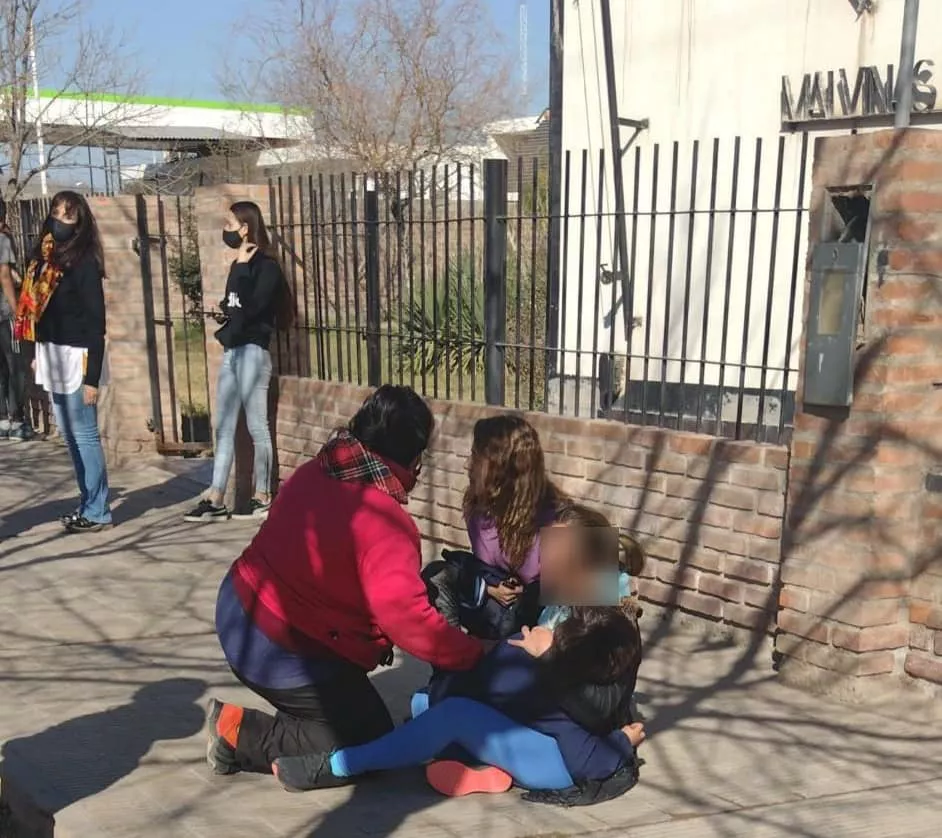 nene-descarga-electrica