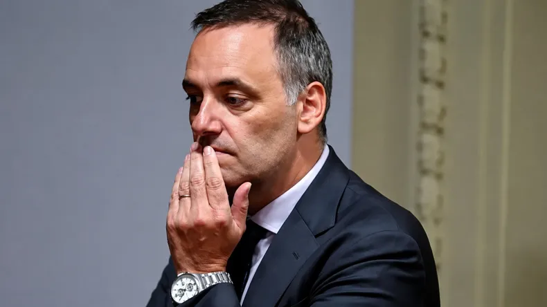 manuel-adorni